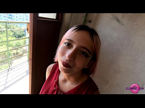❤️ Studentka smyslně kouří cizince ve vnitrozemí - sperma na tváři ️ Super sex u cs.watchhentai.ru ❌️